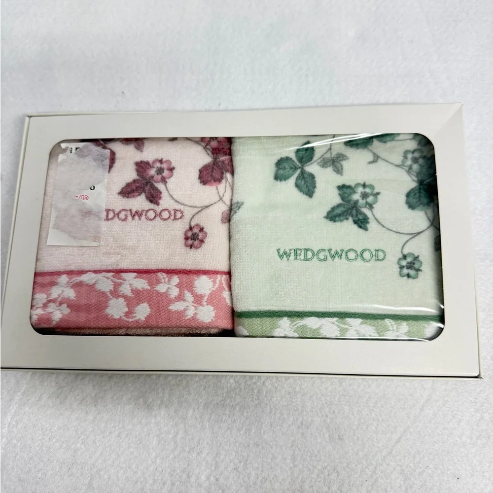 Authentic Wedgwood Pink & Mint Floral Hand Towel Gift Set New Unused in nox